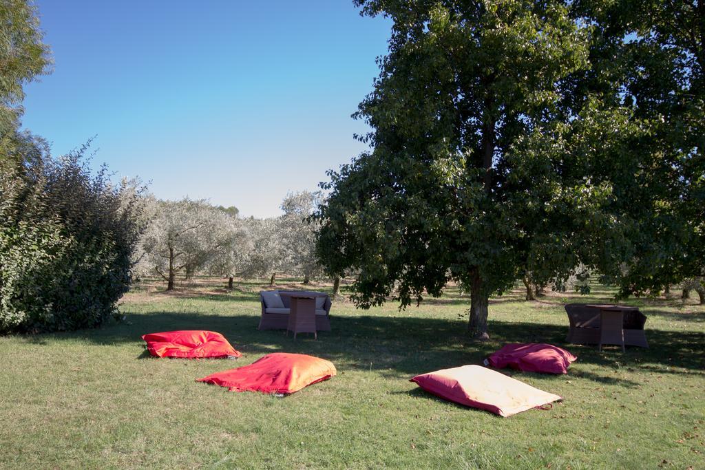 Les Résidences de Métifiot Saint-Rémy-de-Provence Exterior foto